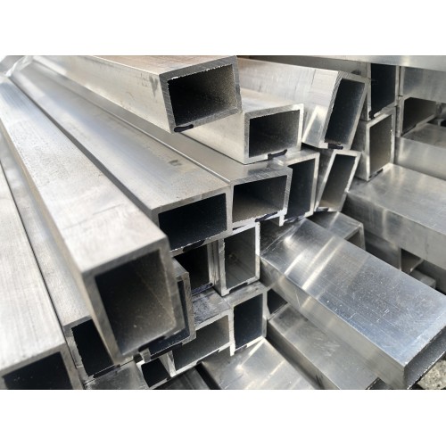 Труба алюминиевая прямоугольная АД31Т1 18х10х3