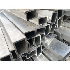 Труба алюминиевая прямоугольная АД31Т1 80х60х3